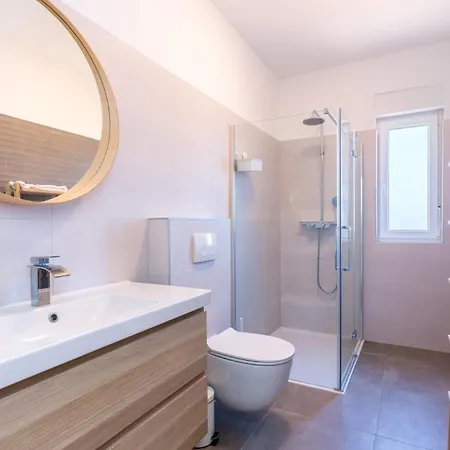 Βίλα Aria - Family Friendly In For 6 People With Private Swimming Pool Πούλα